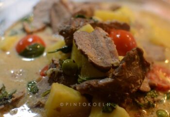 Rote Curry mit Gegrillter Ente